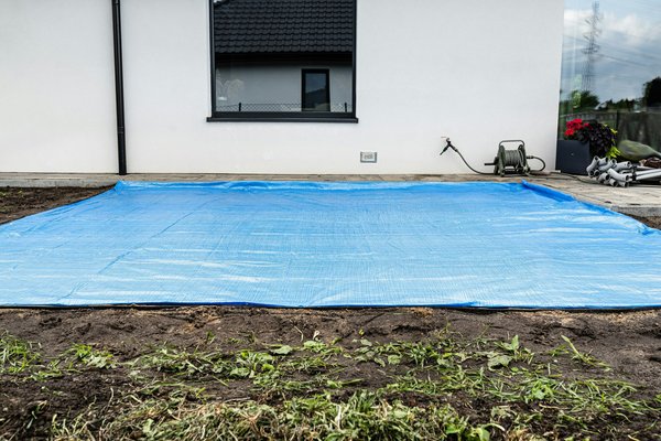 Découvrez les avantages d'une bâche sur mesure : alliage de style et performance